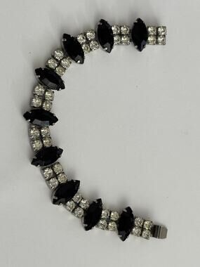 Vintage Weiss Rhinestone Bracelet Black White Silver Tone